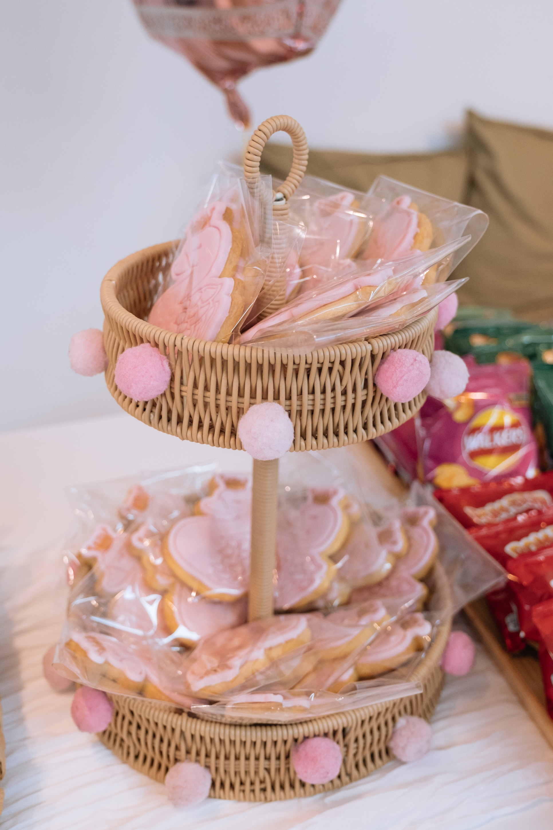 Tiered basket of party treats at a Dreami Play Café birthday party